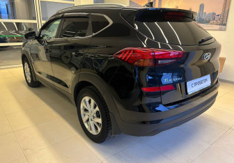 Подержанный автомобиль Hyundai Tucson 2018 года (6 фото)