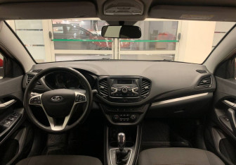 Подержанный автомобиль LADA (ВАЗ) Vesta Wagon 2020 года (9 фото)