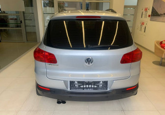 Подержанный автомобиль Volkswagen Tiguan 2012 года (5 фото)