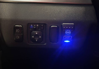 Подержанный автомобиль Mitsubishi Pajero 2007 года (21 фото)