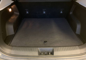 Подержанный автомобиль Omoda C5 2023 года (8 фото)