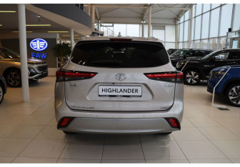 Новый Toyota Highlander 2026 (4 фото)