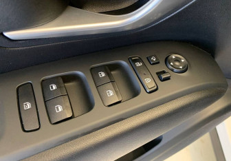 Подержанный автомобиль Hyundai Tucson 2022 года (17 фото)