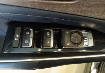 Подержанный автомобиль Kia Sorento 2021 года (17 фото)