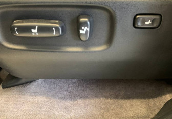 Подержанный автомобиль Toyota Land Cruiser Suv 2014 года (26 фото)