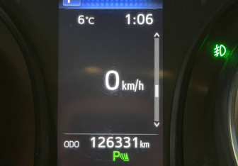 Подержанный автомобиль Toyota Camry Sedan 2020 года (10 фото)