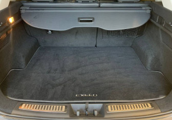 Подержанный автомобиль Exeed LX 2023 года (8 фото)