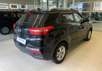 Подержанный автомобиль Hyundai Creta 2017 года (4 фото)