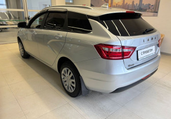 Подержанный автомобиль LADA (ВАЗ) Vesta Wagon 2021 года (6 фото)