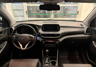 Подержанный автомобиль Hyundai Tucson 2018 года (12 фото)