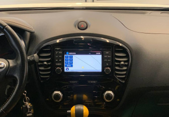 Подержанный автомобиль Nissan Juke 2017 года (13 фото)