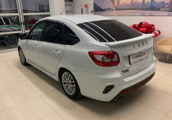 Подержанный автомобиль LADA (ВАЗ) Granta Sedan 2023 года (6 фото)