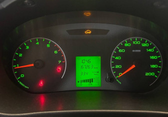 Подержанный автомобиль LADA (ВАЗ) Granta Sedan 2012 года (10 фото)