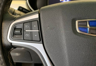 Подержанный автомобиль Geely Atlas 2020 года (19 фото)