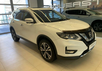 Подержанный автомобиль Nissan X-Trail 2020 года (3 фото)