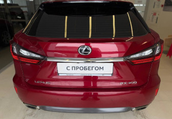 Подержанный автомобиль Lexus RX 2019 года (5 фото)
