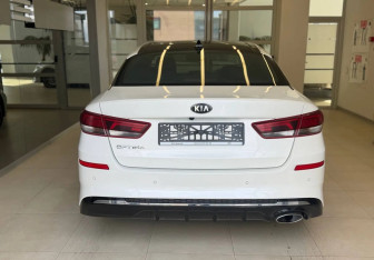 Подержанный автомобиль Kia Optima Sedan 2019 года (5 фото)