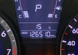 Подержанный автомобиль Hyundai Solaris Sedan 2013 года (10 фото)
