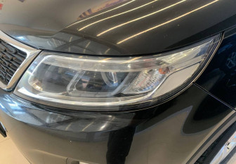 Подержанный автомобиль Kia Sorento 2013 года (14 фото)
