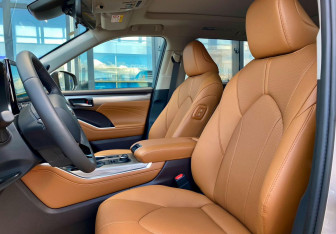 Новый Toyota Highlander 2025 (16 фото)