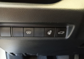 Подержанный автомобиль Toyota RAV4 2019 года (17 фото)