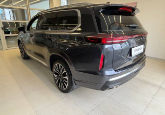 Подержанный автомобиль Exeed VX 2022 года (6 фото)