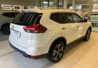 Подержанный автомобиль Nissan X-Trail 2020 года (4 фото)