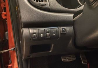 Подержанный автомобиль Kia Cerato Sedan 2011 года (19 фото)