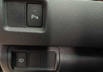 Подержанный автомобиль Toyota Camry Sedan 2012 года (17 фото)