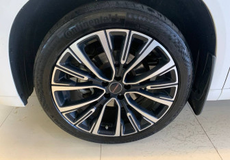 Подержанный автомобиль Exeed VX 2022 года (16 фото)