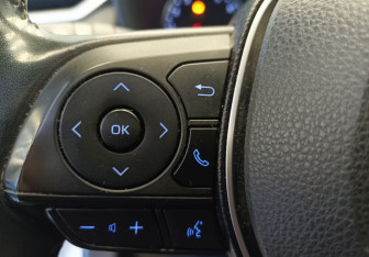 Подержанный автомобиль Toyota RAV4 2019 года (20 фото)