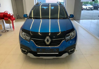 Подержанный автомобиль Renault Sandero 2021 года (2 фото)
