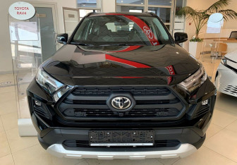 Новый Toyota RAV4 2025 (3 фото)