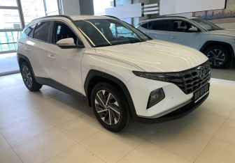 Подержанный автомобиль Hyundai Tucson 2024 года (3 фото)
