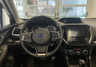 Подержанный автомобиль Subaru Forester Suv 2018 года (8 фото)