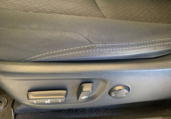 Подержанный автомобиль Toyota Land Cruiser Prado 2018 года (18 фото)