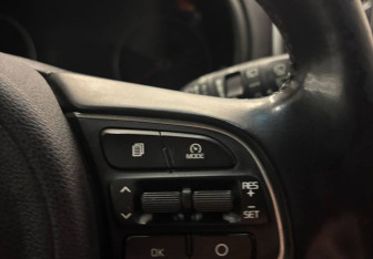 Подержанный автомобиль Kia Sportage 2018 года (17 фото)