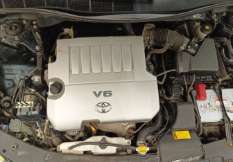 Подержанный автомобиль Toyota Camry Sedan 2012 года (7 фото)