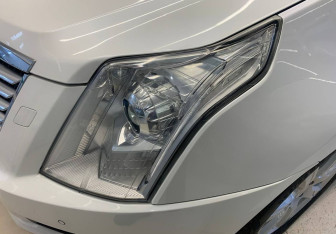 Подержанный автомобиль Cadillac SRX 2014 года (15 фото)