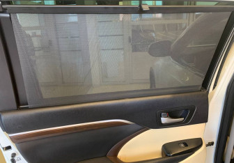 Подержанный автомобиль Toyota Highlander 2014 года (16 фото)