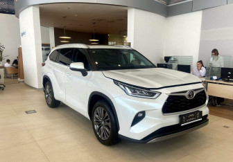 Новый Toyota Highlander 2024 (2 фото)
