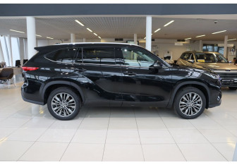 Новый Toyota Highlander 2026 (4 фото)