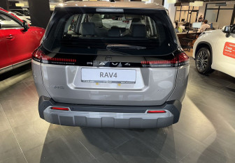Новый Toyota RAV4 2026 (11 фото)
