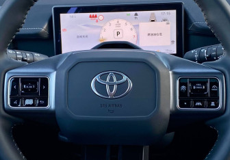 Новый Toyota RAV4 2026 (20 фото)