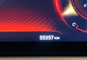 Подержанный автомобиль Exeed TXL 2022 года (10 фото)