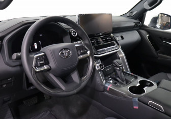 Новый Toyota Land Cruiser Suv 2026 (13 фото)