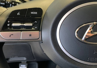 Подержанный автомобиль Hyundai Tucson 2022 года (18 фото)