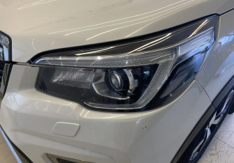 Подержанный автомобиль Subaru Forester Suv 2018 года (14 фото)