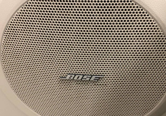 Подержанный автомобиль Mazda CX-7 2010 года (22 фото)