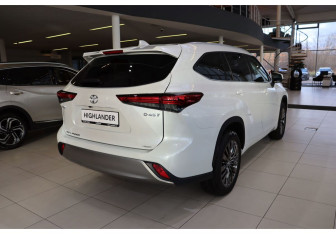 Новый Toyota Highlander 2026 (6 фото)